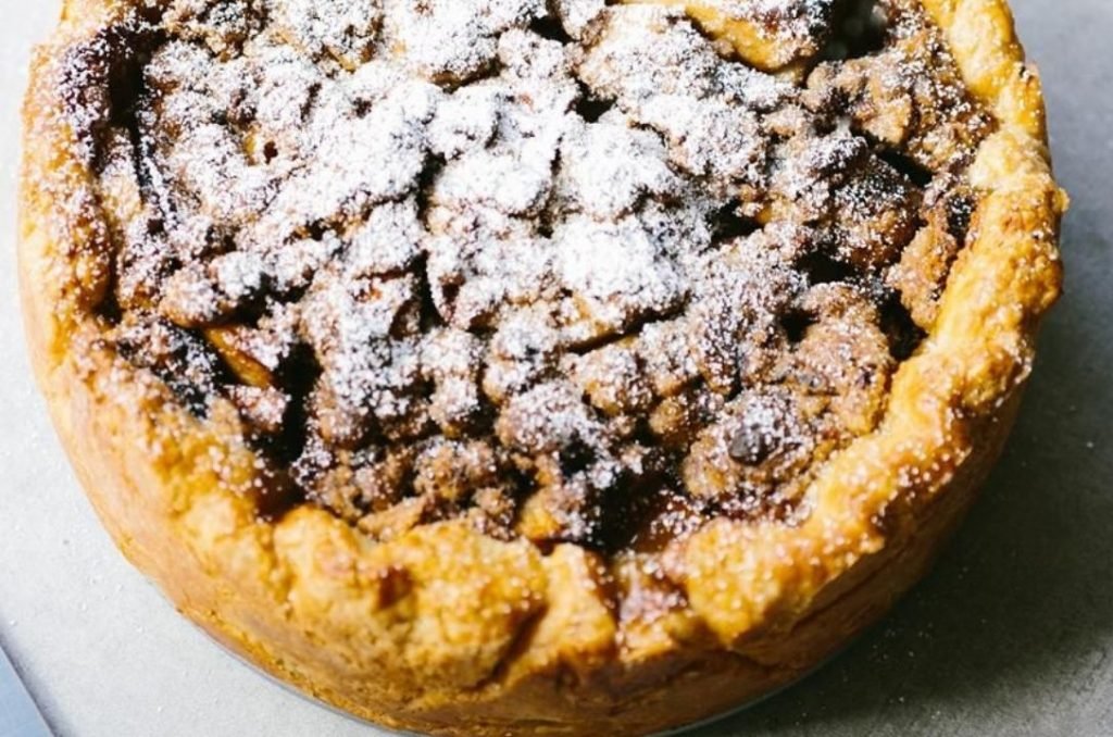 Caramelized Maple Apple Pie with Candied Bacon Crumble